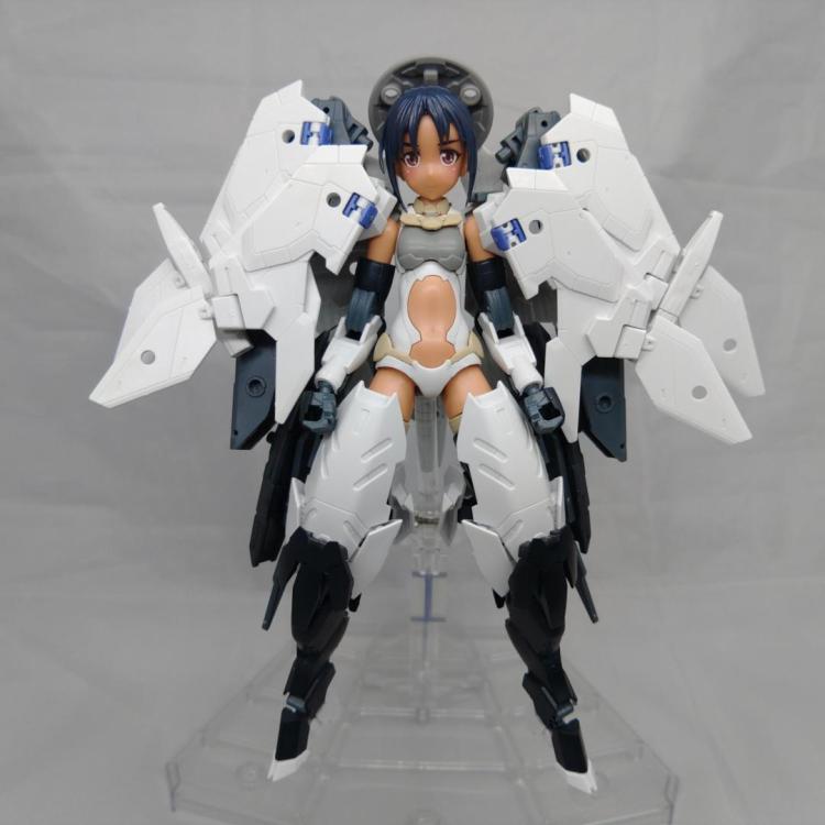 外套風の装甲展開形態